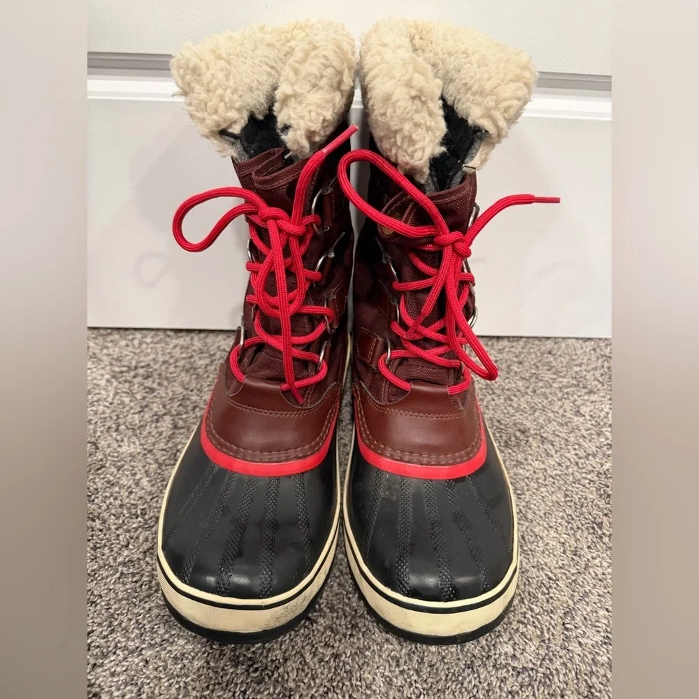 Sorel Women's Winter Carnival waterproof boots size 9 EUC - Picture 2 of 6